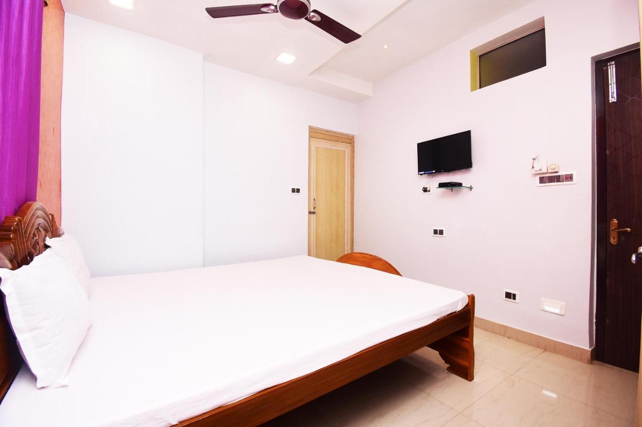 Spot On 45344 Loknath Tower Spot Hotell Krishnanagar Exteriör bild