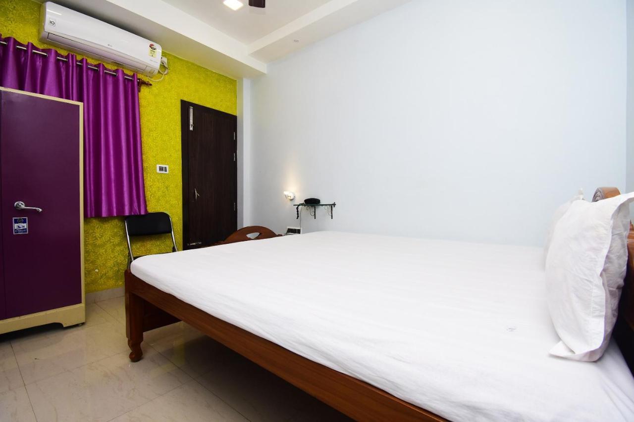 Spot On 45344 Loknath Tower Spot Hotell Krishnanagar Exteriör bild